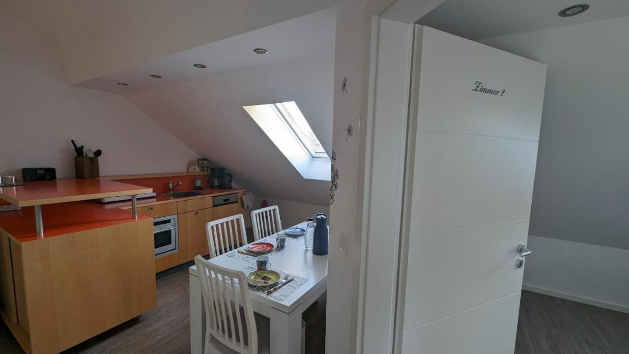 Helle Wohnung Mit Zwei Schlafzimmern Eching  Exteriör bild